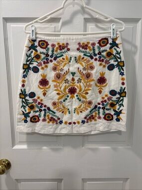 Umgee Women’s Embroidered Mini Skirt Size Medium Floral Festival Boho NWT